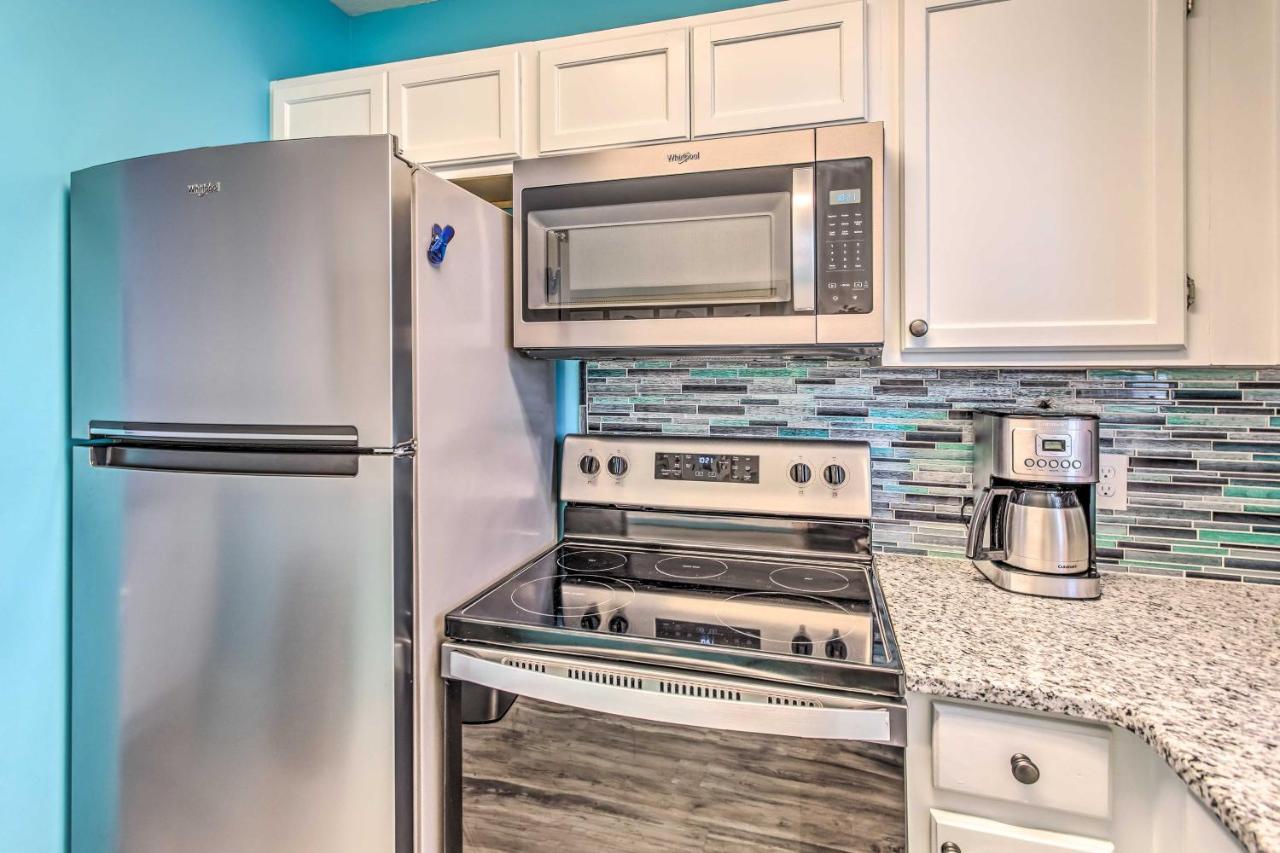 Surfside Beach Escape With Pool - Walk To Ocean! Myrtle Beach Exterior foto